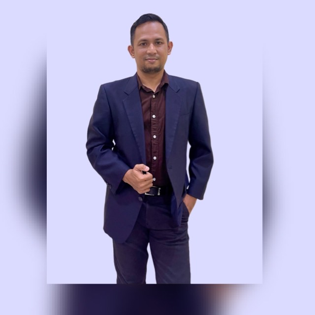 Perunding hartanah berdaftar bersama ServisPerundingHartanah.com. Sedia membantu anda dalam urusan jual beli & sewa rumah secara profesional dan telus.